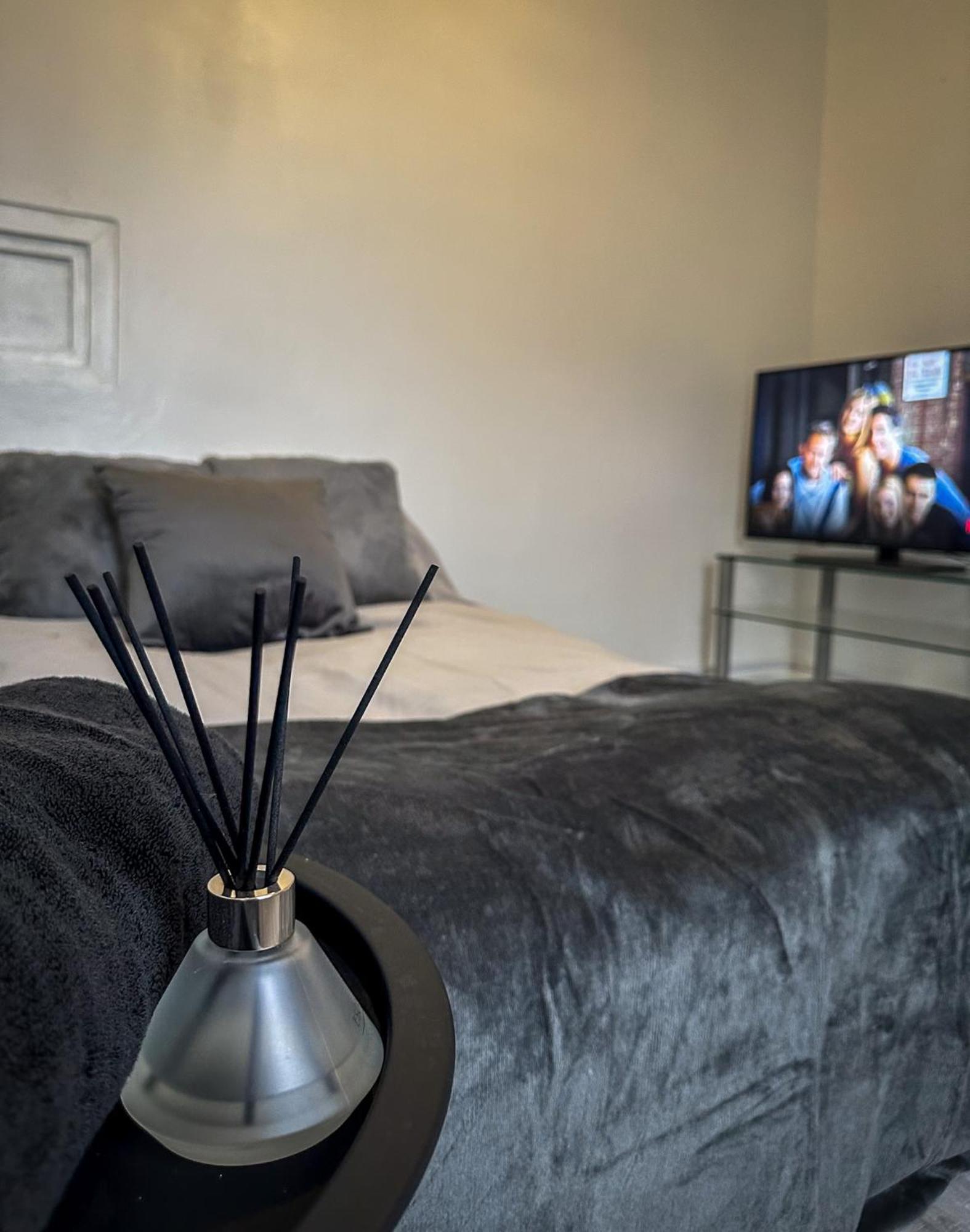 A Stylish Central Apartment In The Heart Of The City Birmingham Eksteriør billede