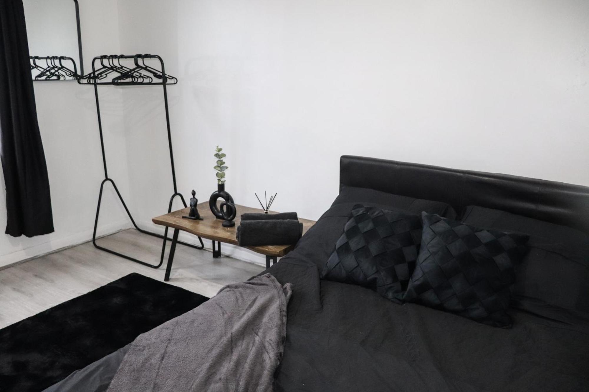 A Stylish Central Apartment In The Heart Of The City Birmingham Eksteriør billede